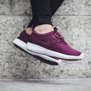 Nike Juvenate Fleece Mulberry